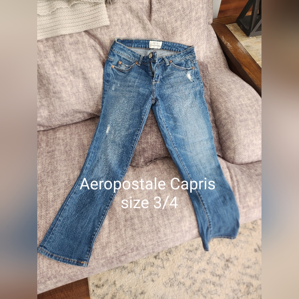 Aeropostale capris